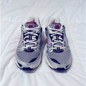 Saucony Women's Shoes